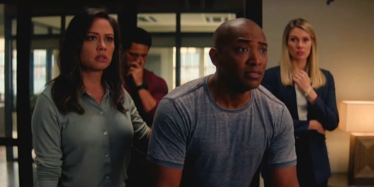 La temporada 4 de NCIS Hawaii puede enfrentar recortes presupuestarios y un recuento de episodios reducido, ya que la renovación aún es incierta