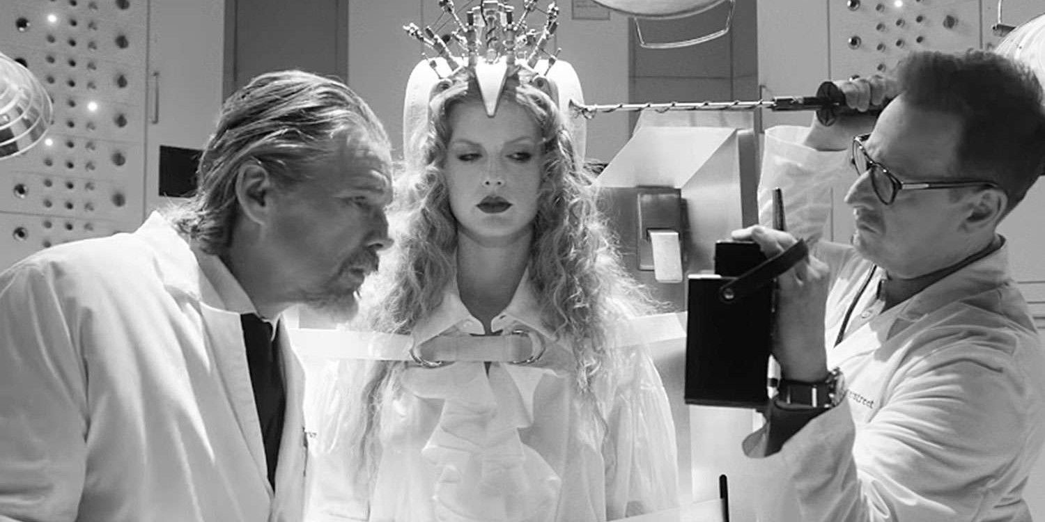 Ethan Hawke se reúne con su coprotagonista de Dead Poets Society después de 35 años en el nuevo vídeo musical de Taylor Swift