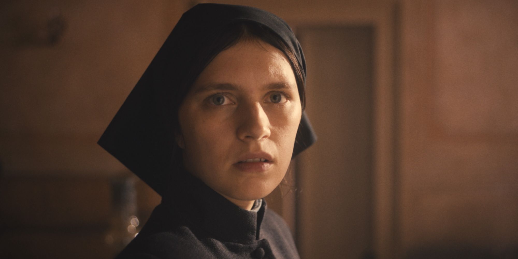 La puntuación de The First Omen Rotten Tomatoes casi coincide con la aclamada película original de 1976