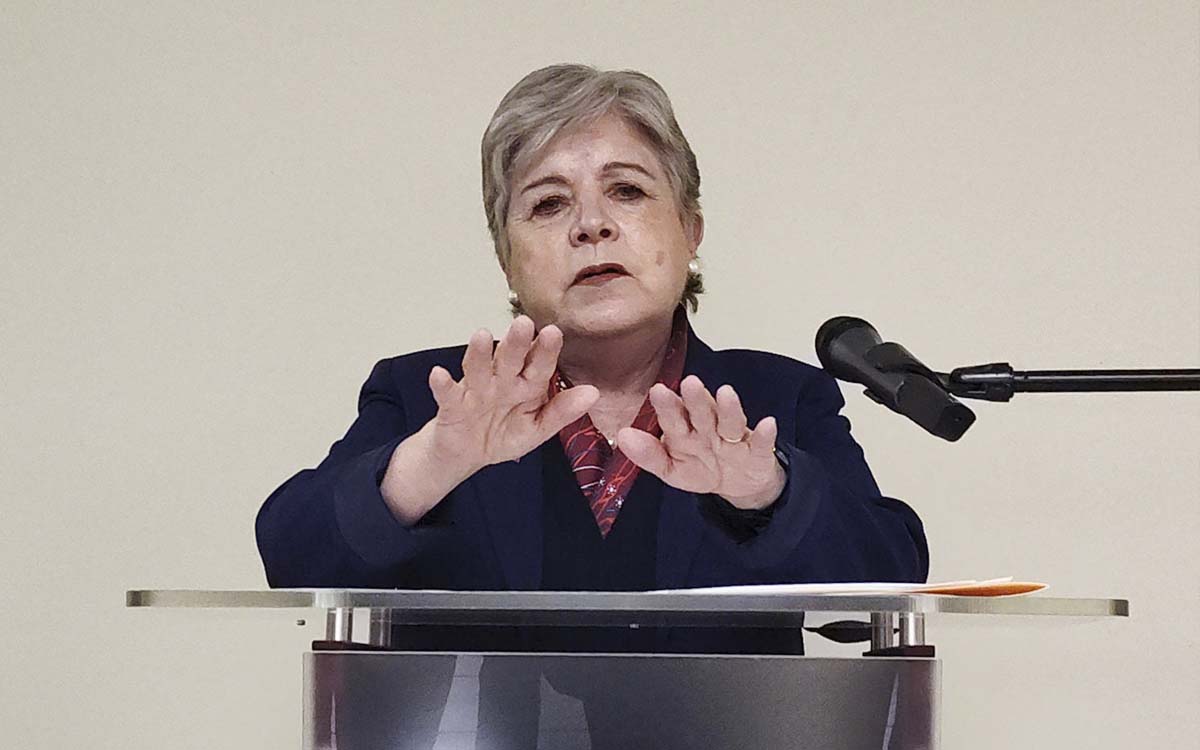 'Los mexicanos no son delincuentes', señala Alicia Bárcena en Texas