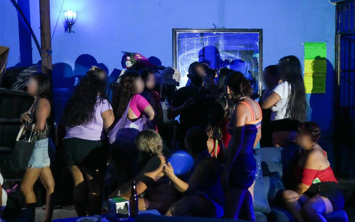 Rescatan a 27 mujeres víctimas de trata en Cancún