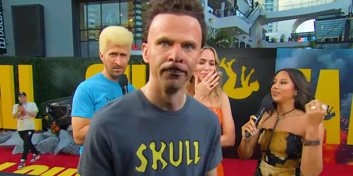 Ryan Gosling y Mikey Day llevan el boceto de Beavis y Butt-Head de SNL al estreno de Fall Guy y entrevista a “Emma Blarnt”