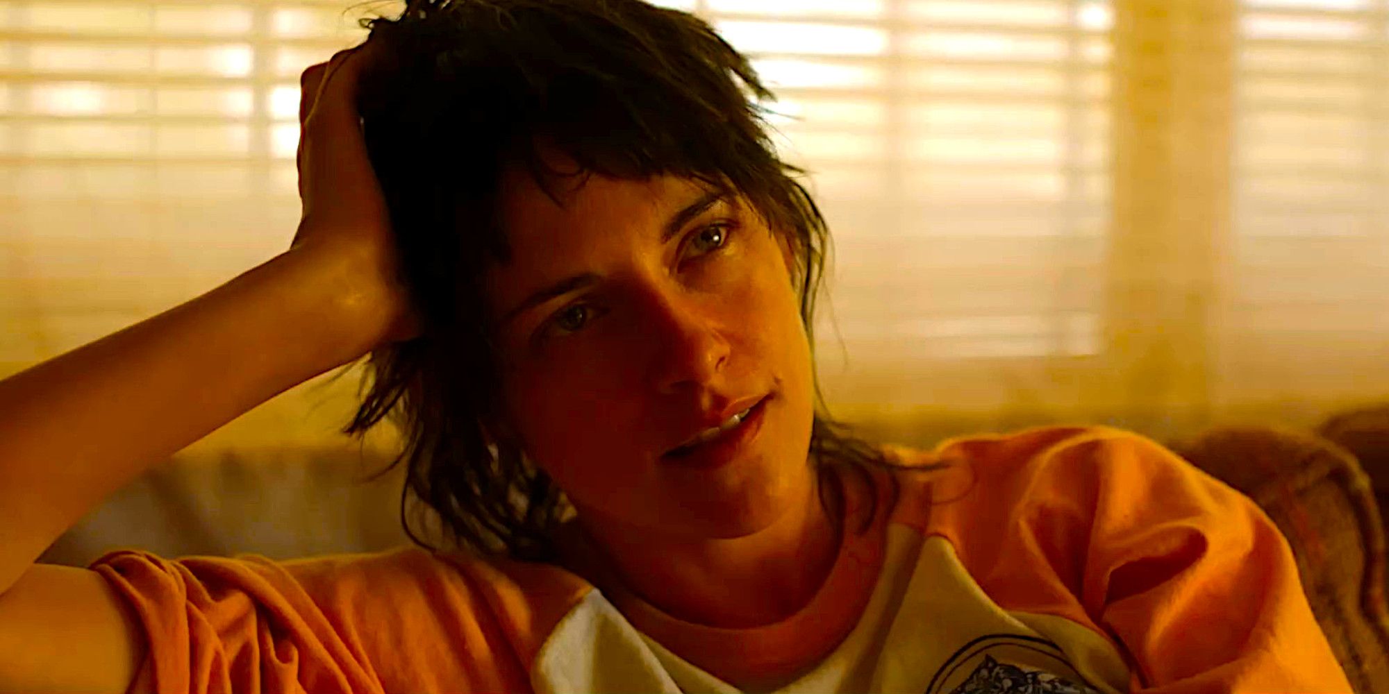 El thriller ultraviolento aclamado por la crítica de Kristen Stewart ya está disponible en VOD