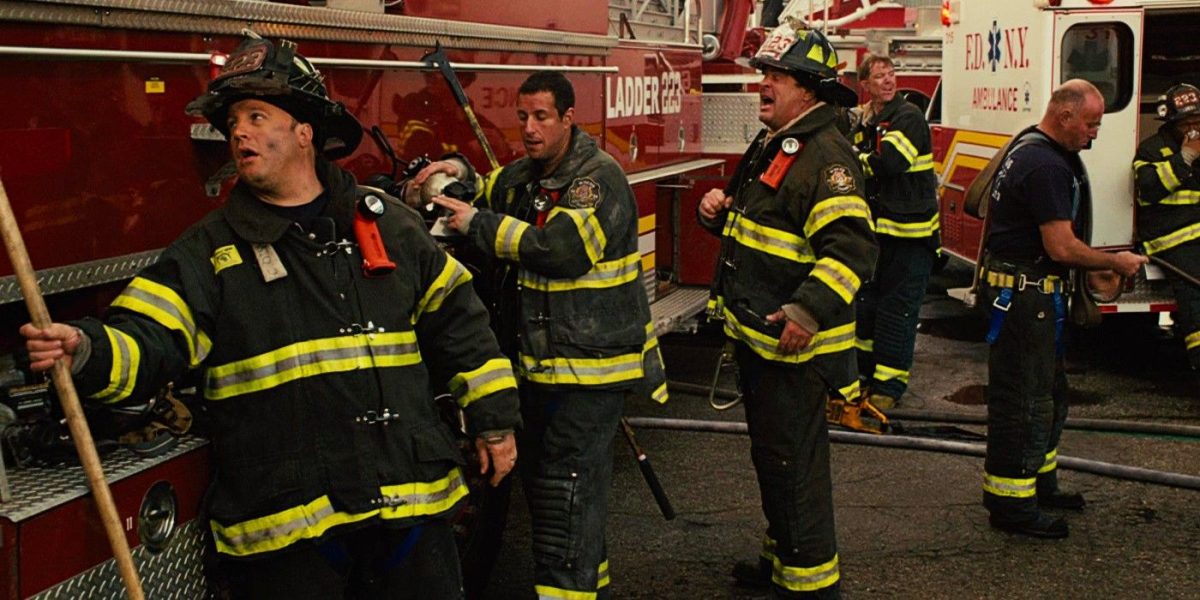 La película de comedia 14% de Adam Sandler obtiene algunos detalles correctamente en la evaluación de un bombero real