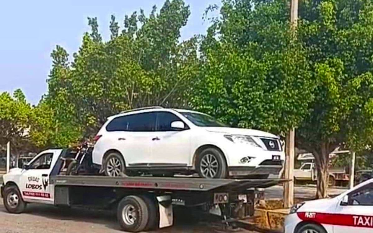 Encuentran camioneta de Emma y Santiago, pareja desaparecida en Veracruz