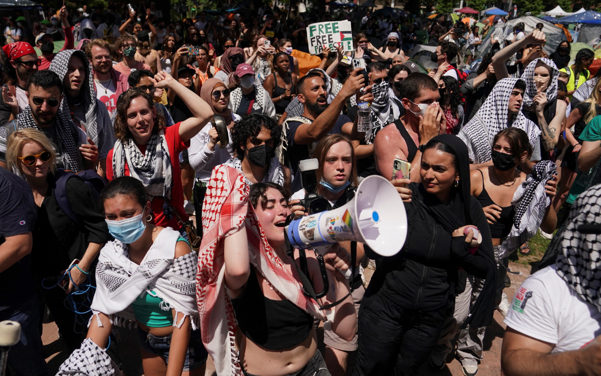 Hutíes ofrecen educación a estudiantes suspendidos por protestas en EU
