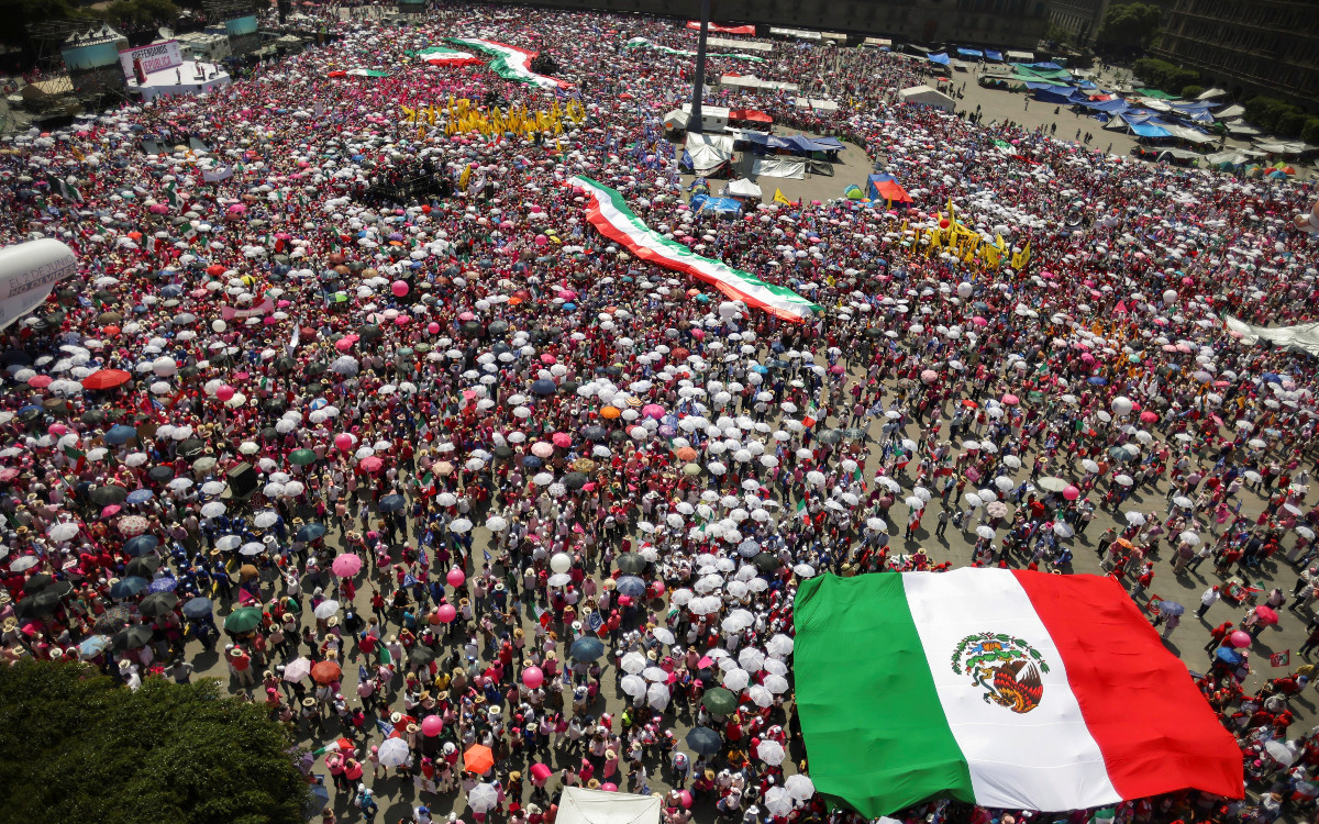 Presume ‘Marea Rosa’ un millón de asistentes; CDMX calcula 95 mil