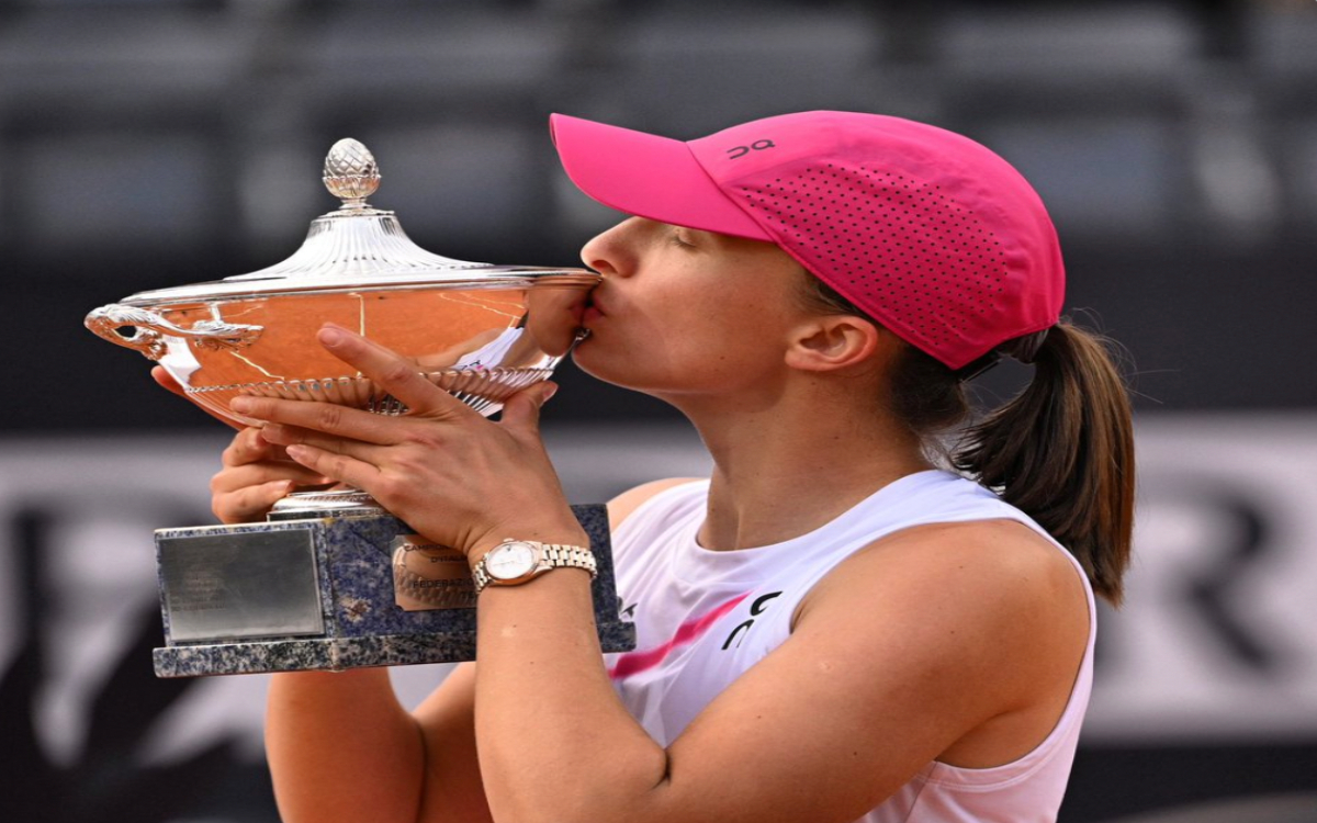 Repite Iga Swiatek lección a Aryna Sabalenka en Roma | Video