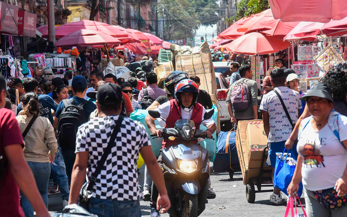Tasa de desempleo en México baja a un 2,3 % en marzo