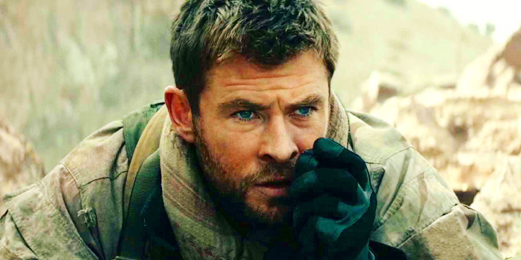 Chris Hemsworth en 12 fuertes