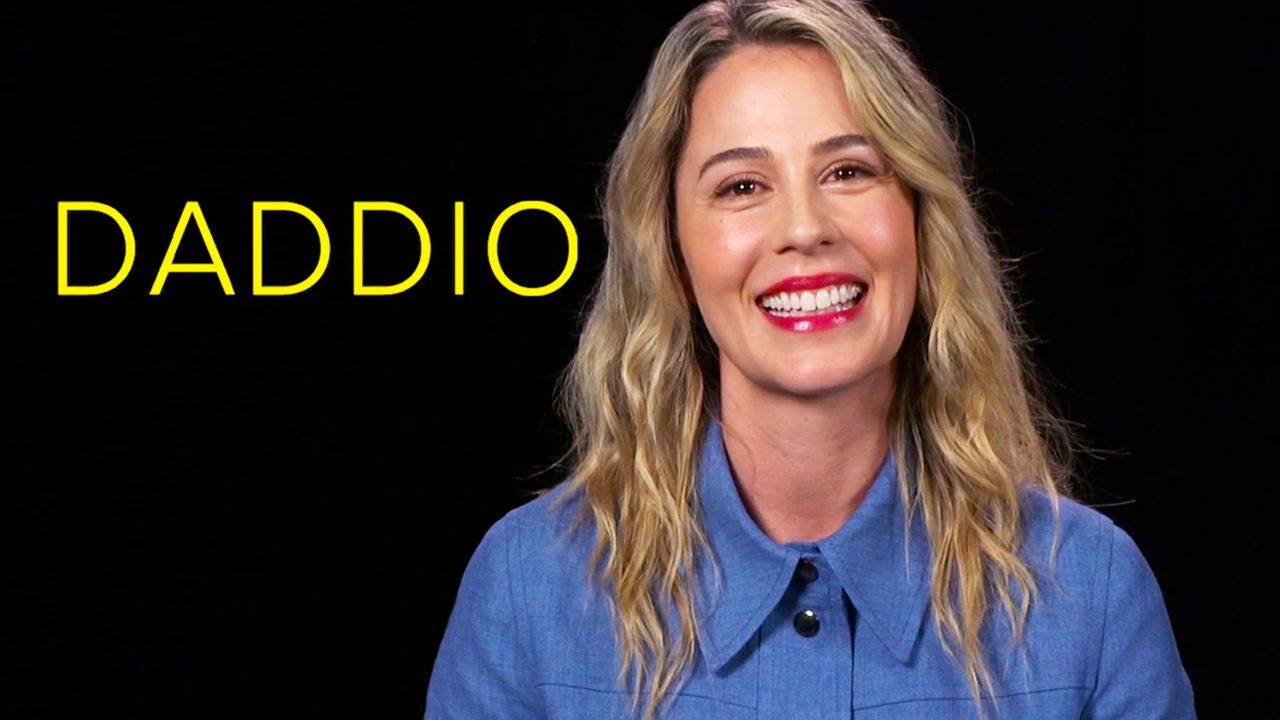 La directora y escritora de Daddio, Christy Hall, comparte trucos cinematográficos que dan vida al viaje en taxi