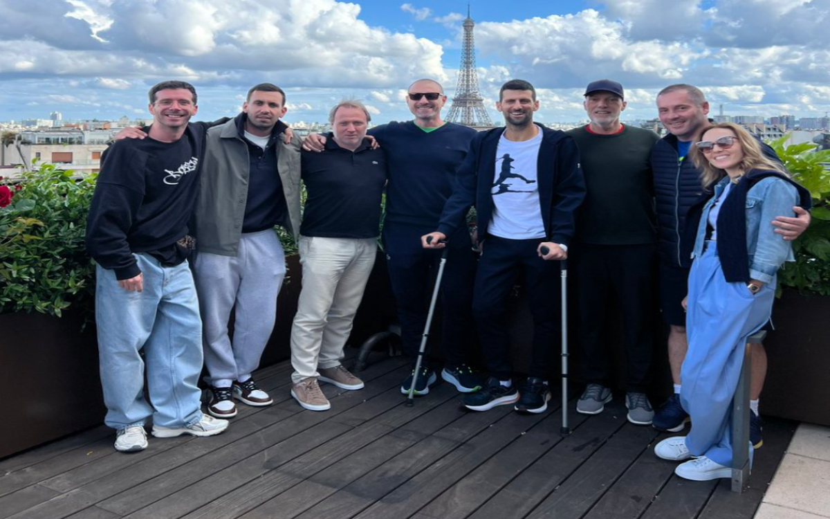 Confía Djokovic en volver lo antes posible, tras pasar por el quirófano | Video