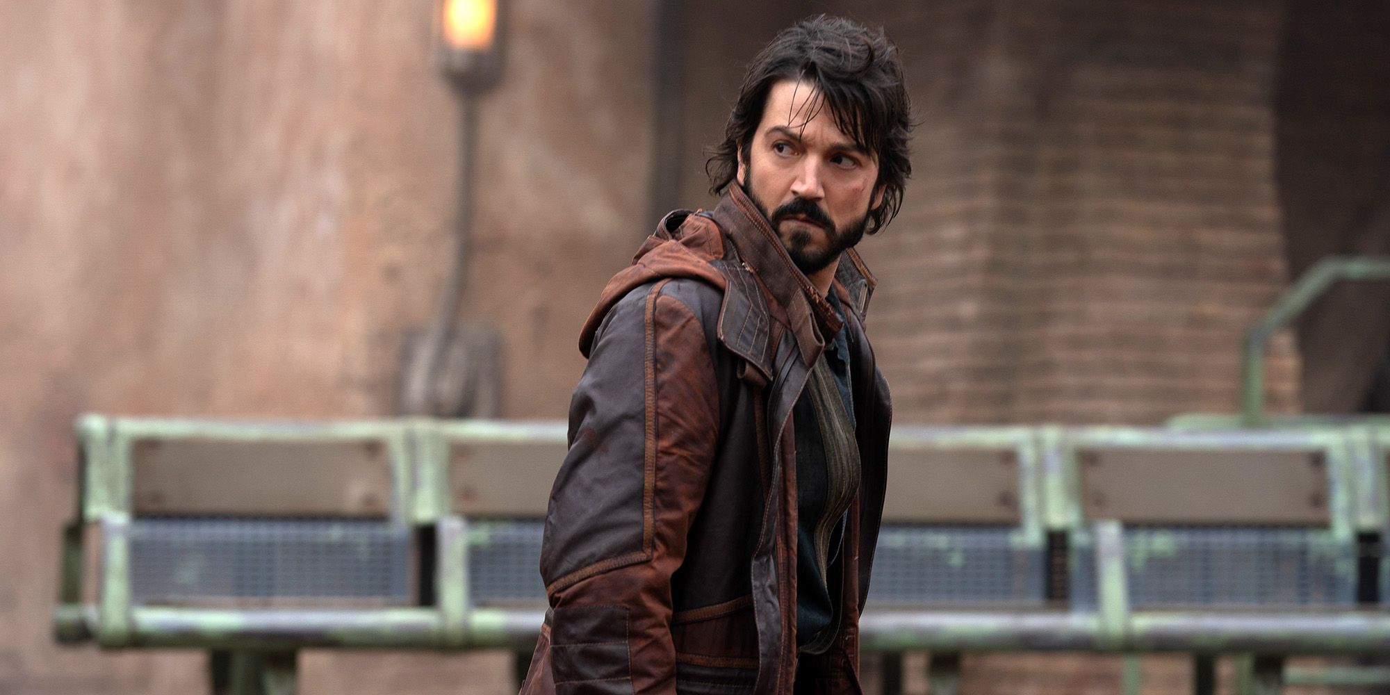 Diego Luna promete cameos de Rogue One en la segunda temporada de Andor y una "perspectiva diferente" sobre la mejor película de Star Wars de Disney