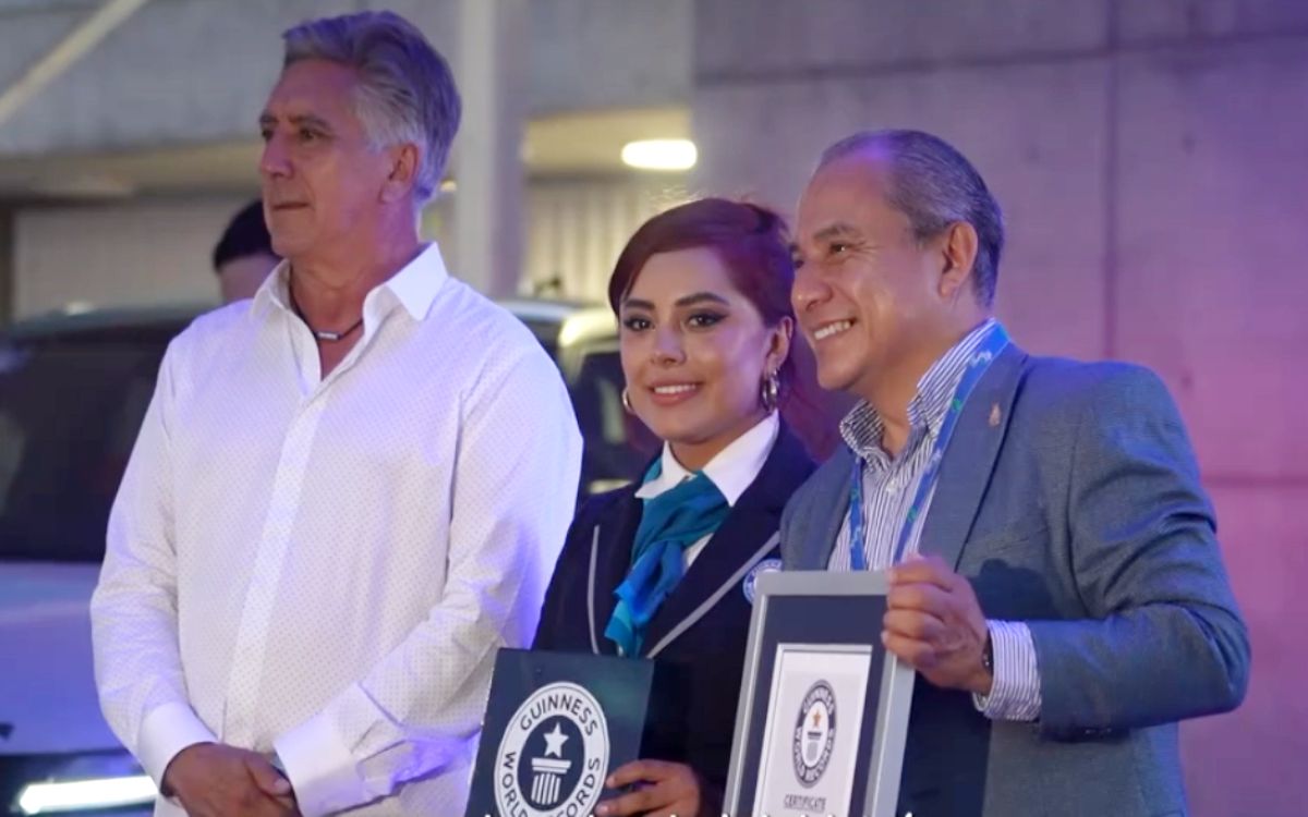 Guanajuato rompe Récord Guinness con la copa de vino más grande del mundo
