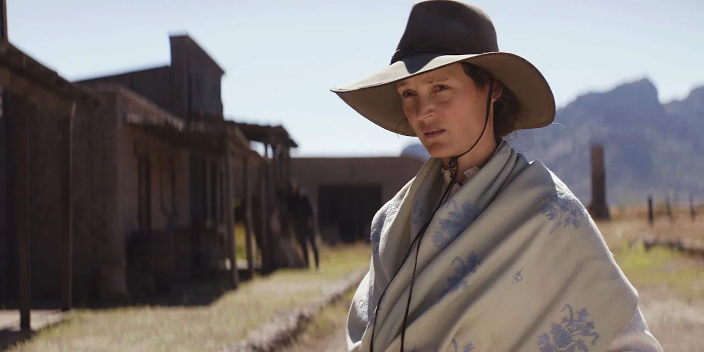 Vicky Krieps luce angustiada en una foto de la película The Dead Don't Hurt