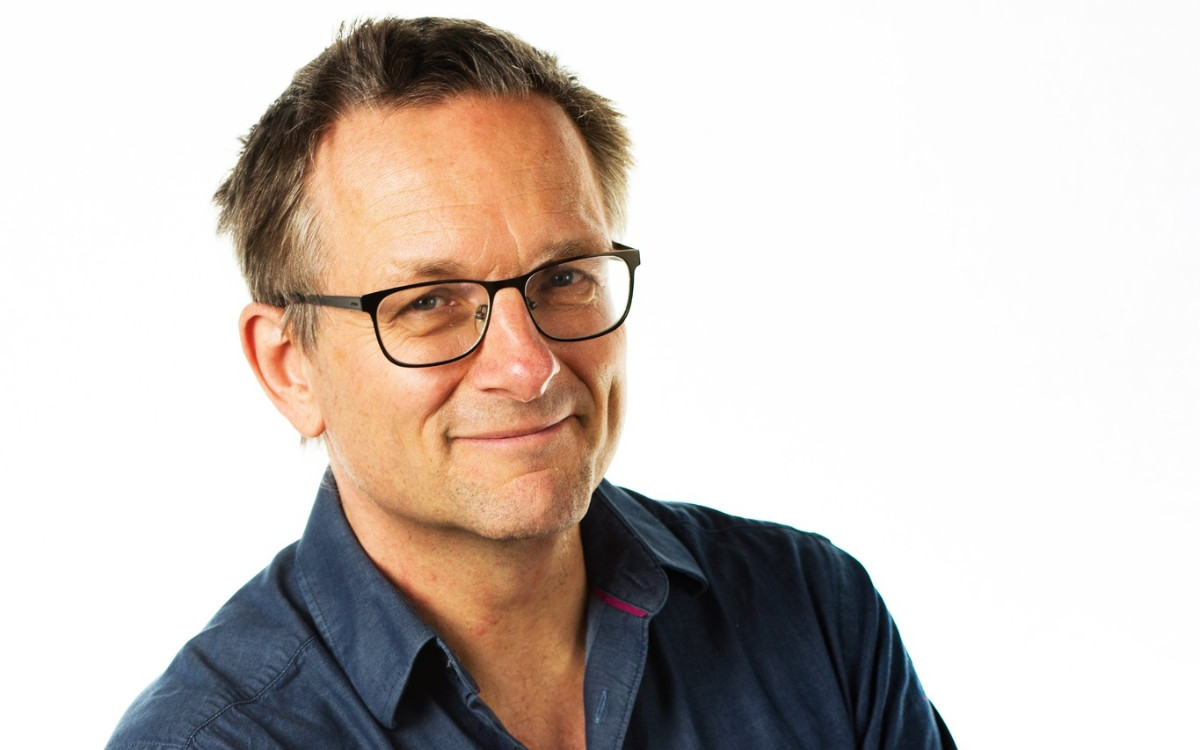 Muere en Grecia Michael Mosley, presentador de la BBC