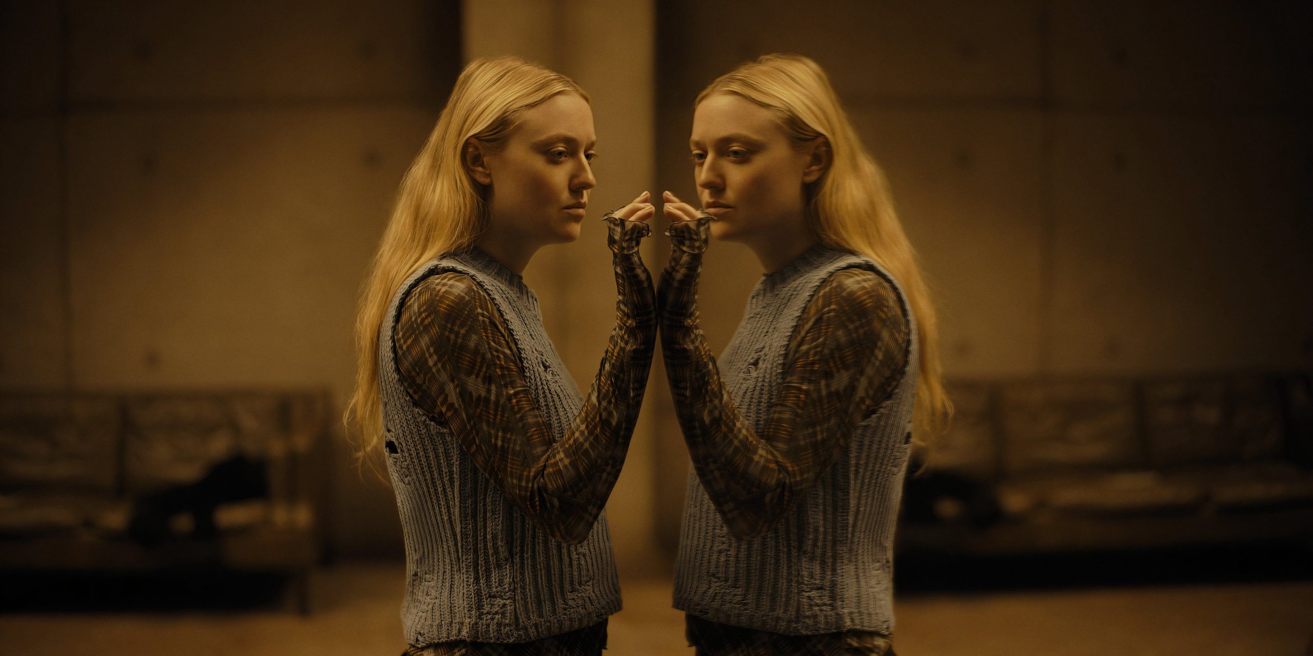 The Watchers Review: El amor de la familia Shyamalan por un final inesperado arruina un horror fascinante