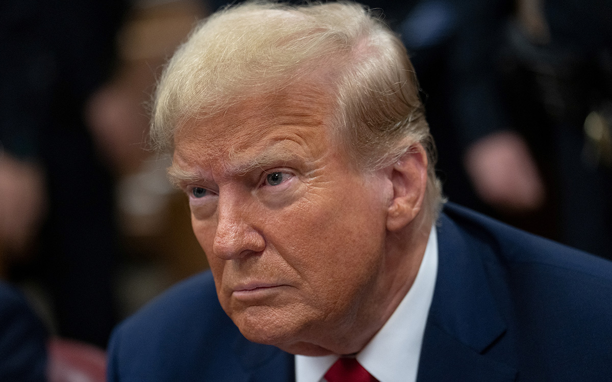 Trump bromeó sobre los hornos nazis en los años 90: Barbara Res