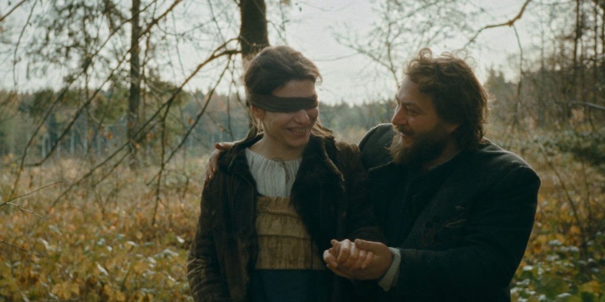 Reseña de El baño del diablo: la última película de terror de Shudder es un desmantelamiento diabólico del espíritu de una mujer