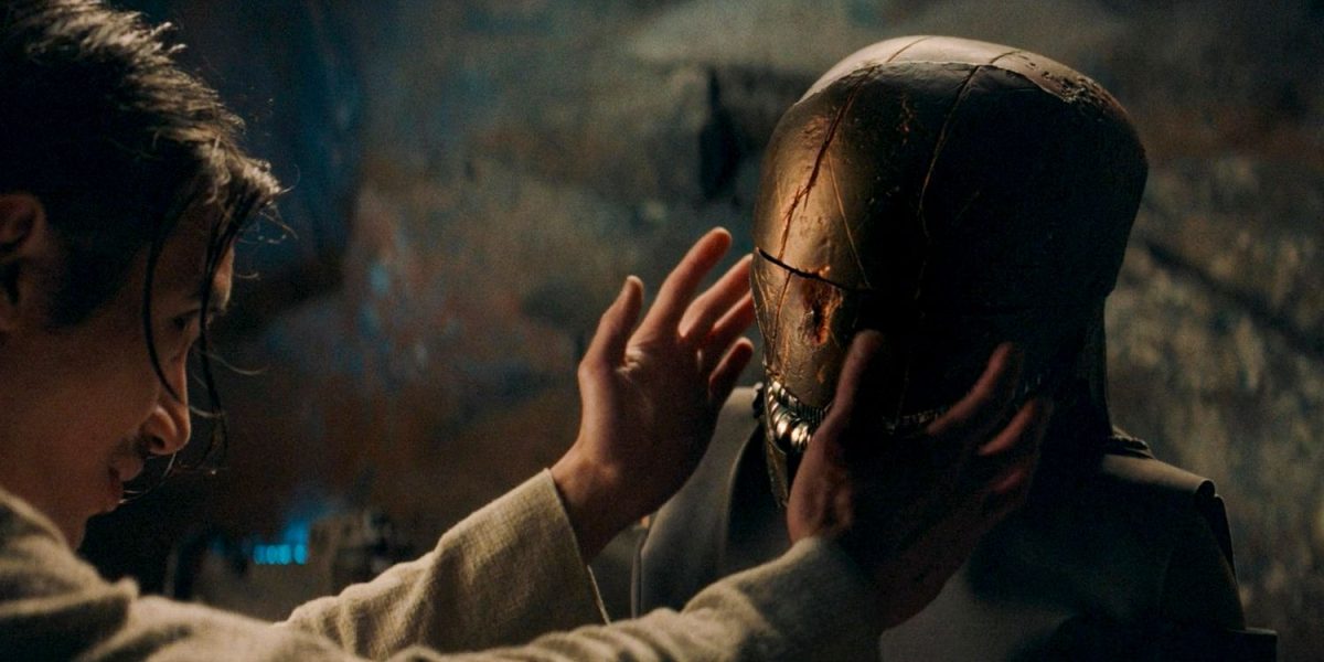 ¿Qué pasó cuando Osha se puso el casco del Lord Sith?