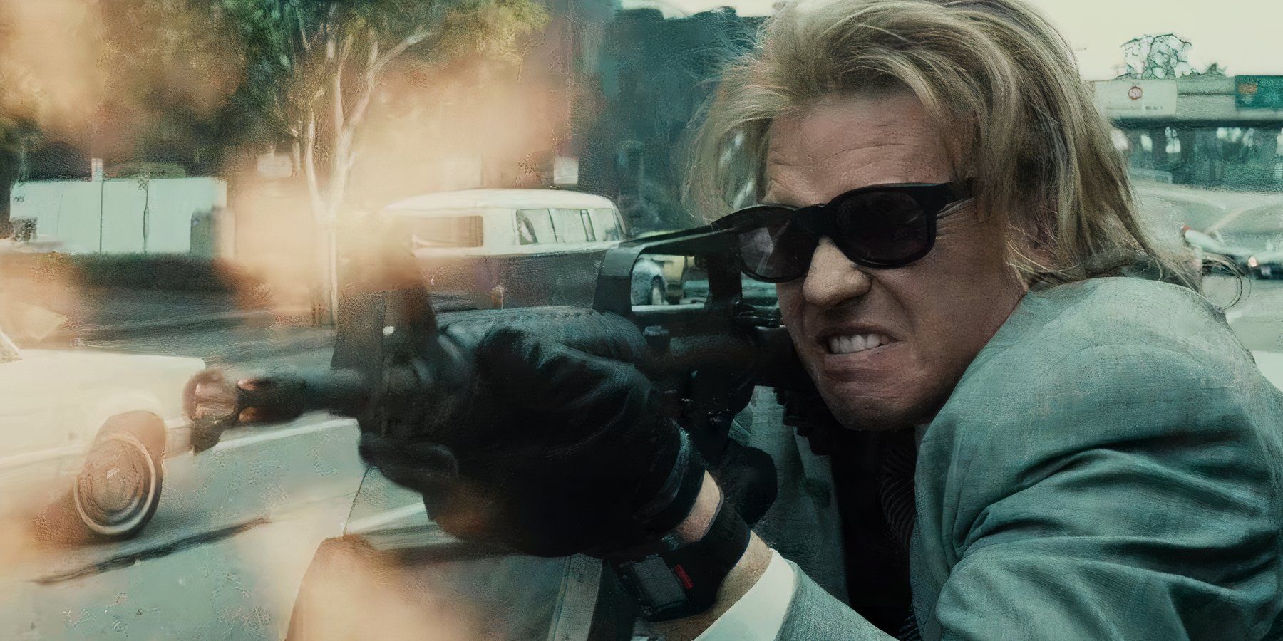 Por qué la icónica escena del robo al Heat Bank de Val Kilmer sigue siendo tan impresionante, explicado por un experto en armas