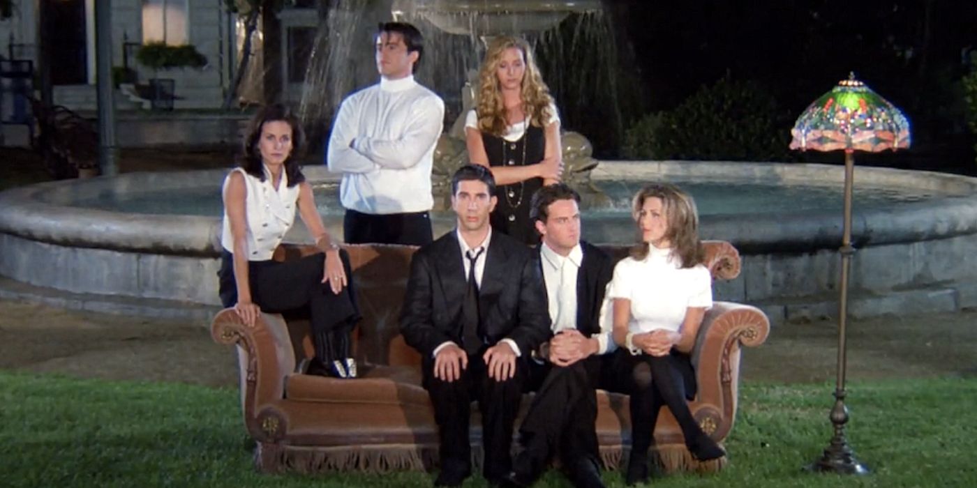 Lisa Kudrow de Friends relata la filmación de la introducción de Miserable Fountain y cómo Matthew Perry la rescató: “Eso está en los títulos”