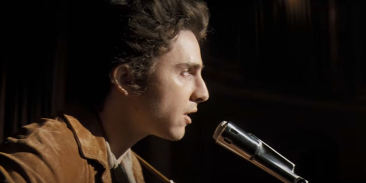 "Admirably Accurate": Timothée Chalamet's Bob Dylan Performance Praised By Experts After A Complete Unknown Trailer