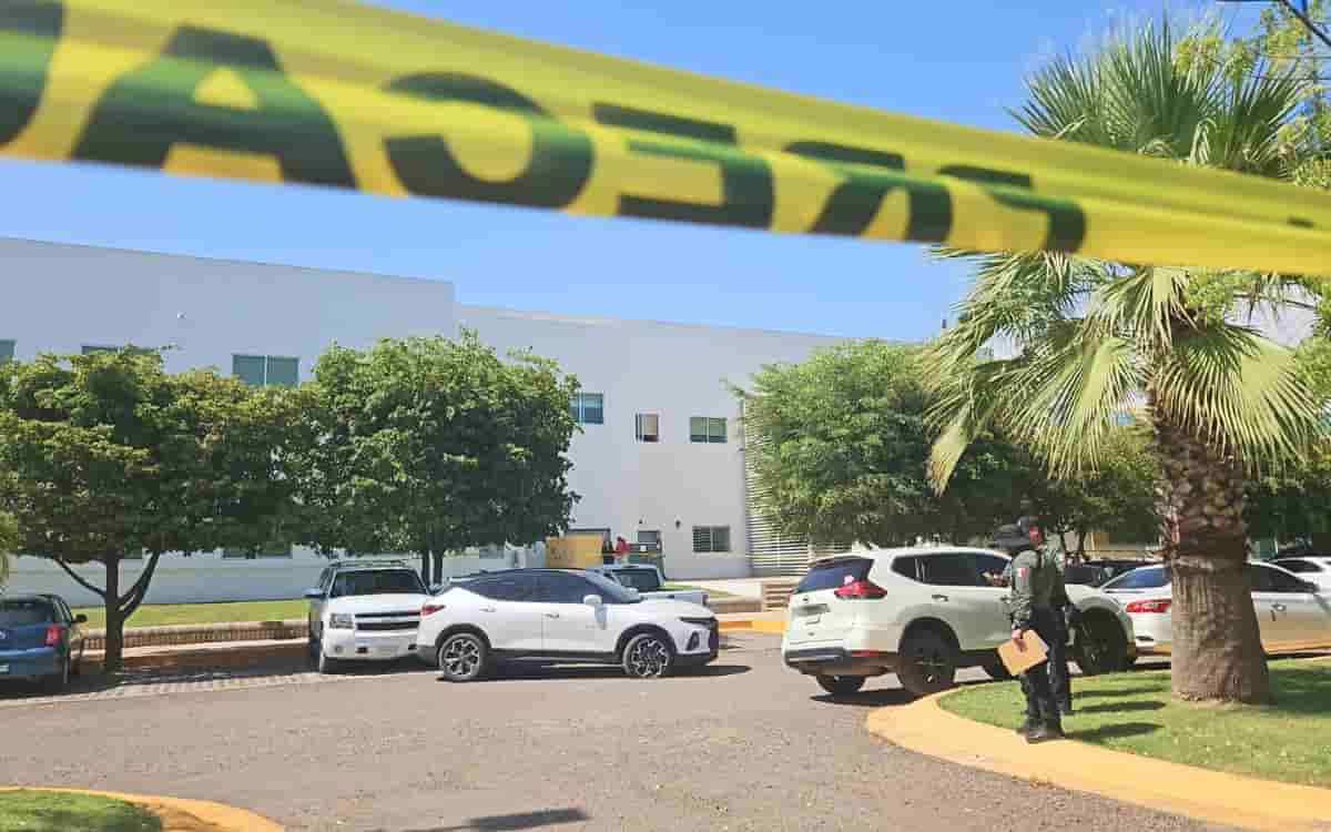 Atacan a balazos a Arnoldo Valle, director de Comunicación Social de la UAS