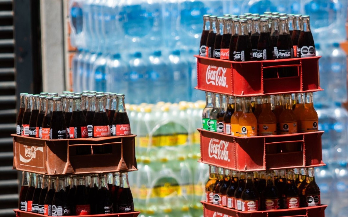 Bebidas azucaradas deberían considerarse productos de riesgo para la salud por Cofepris: El Poder del Consumidor