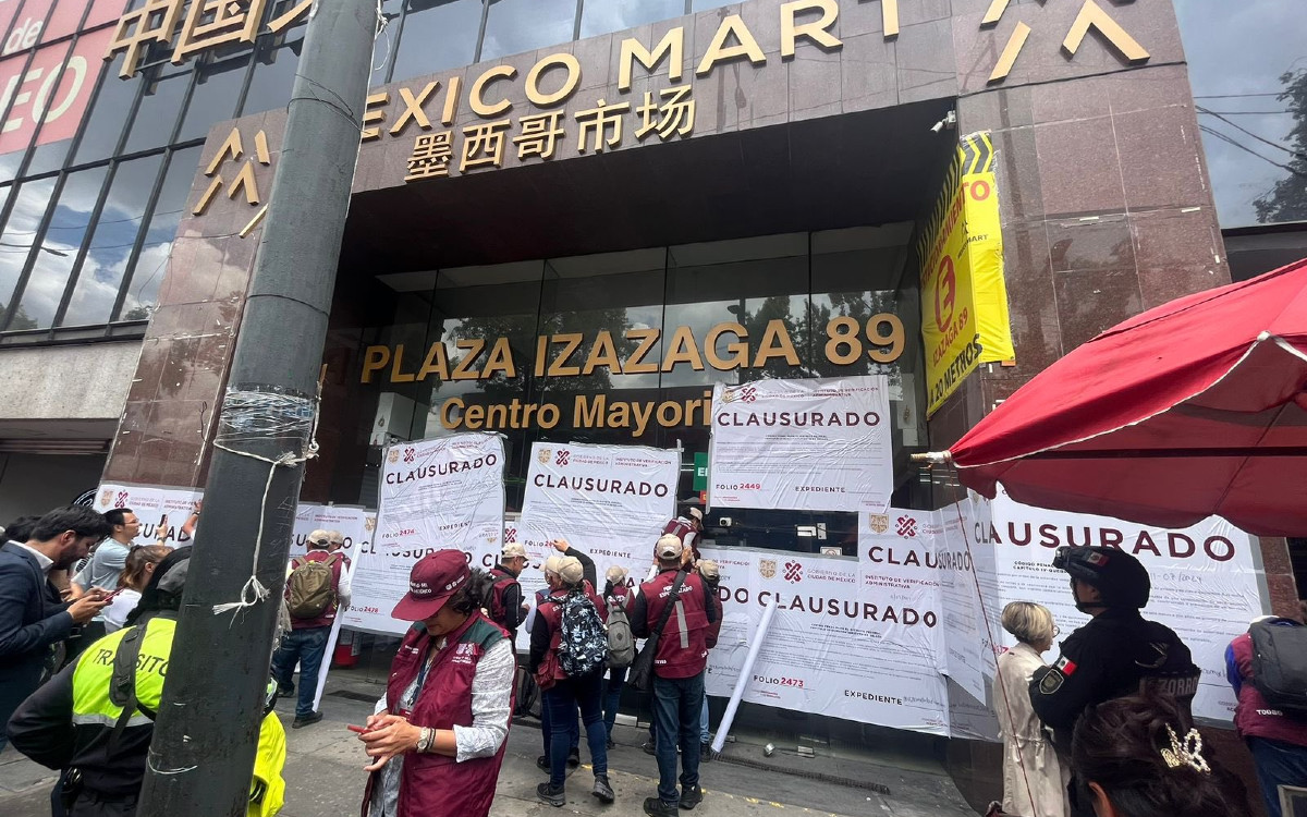 Clausuran megaplaza de productos chinos en Izazaga 89
