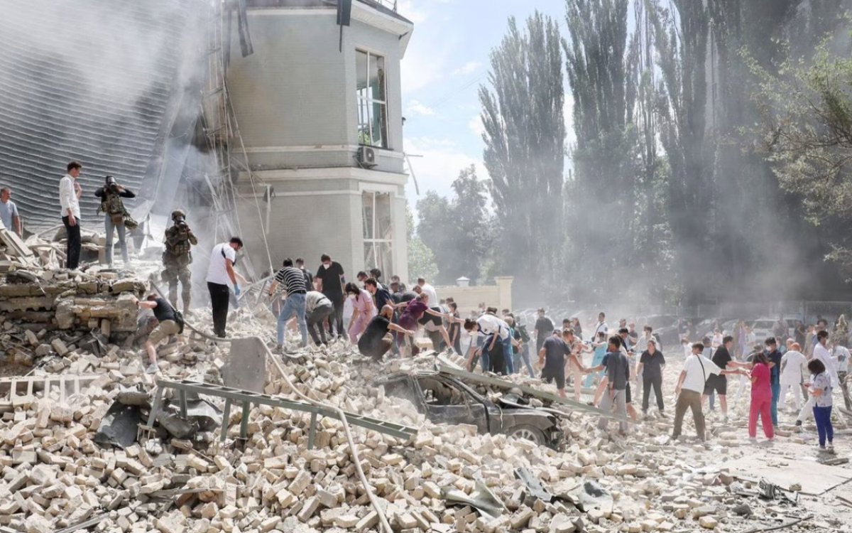 Culpa Rusia a las defensas antiaéreas ucranianas de los daños en Kiev | Video