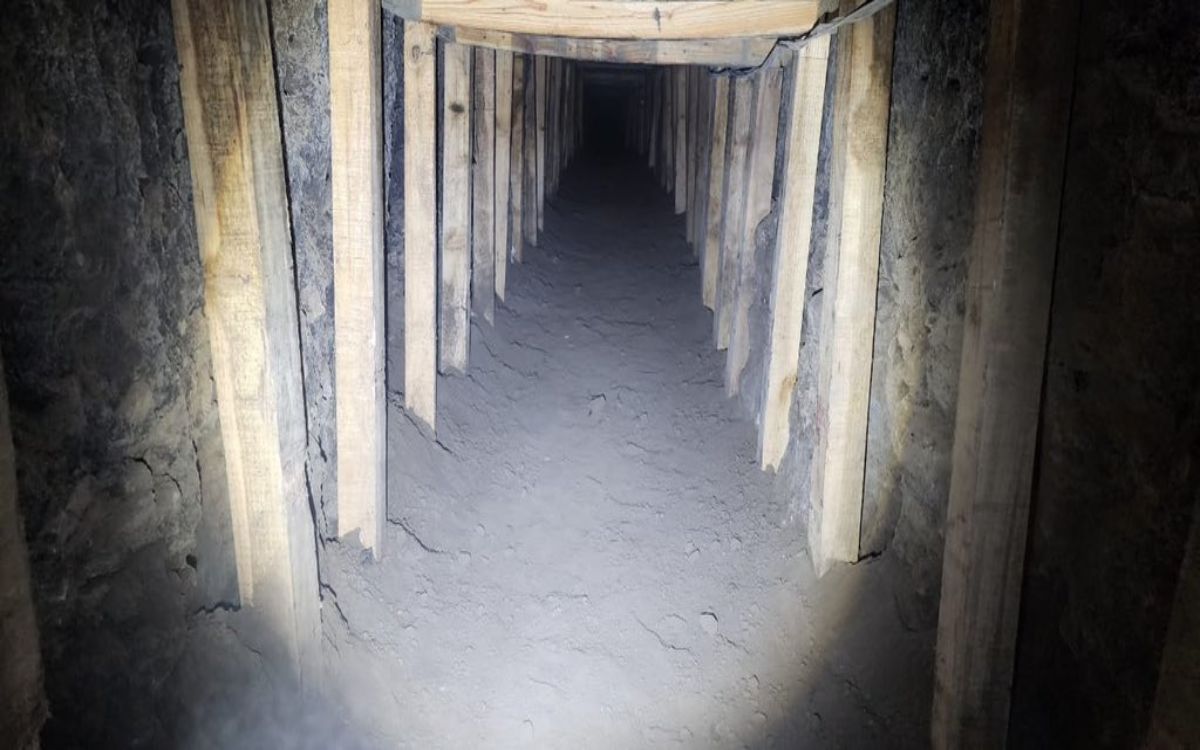 Detectan en Acolman túnel clandestino de 85 metros para huachicol