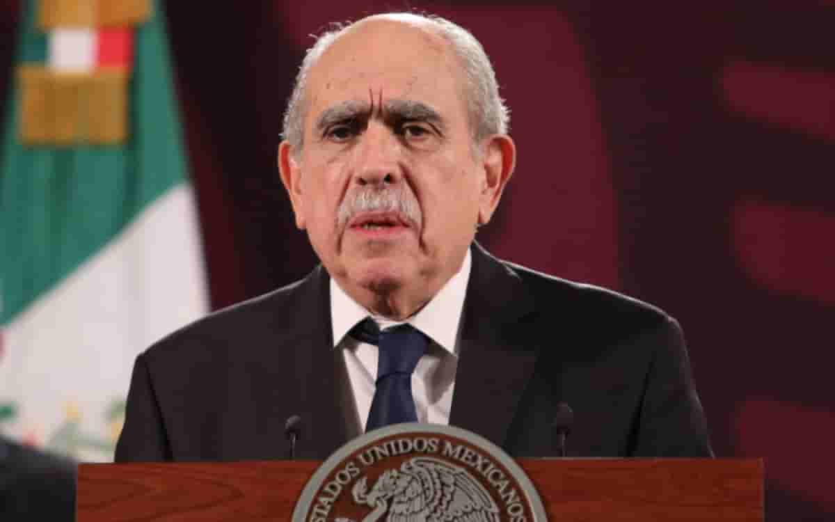 Hospitalizan a Pablo Gómez, titular de la UIF; ¿qué le pasó?