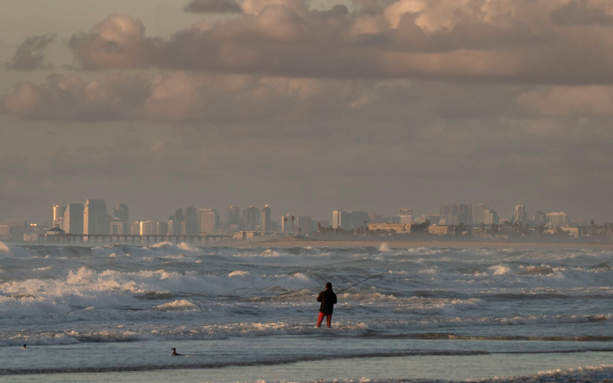 Ola de estadounidenses llega a Tijuana ante altos costos de vivienda en California