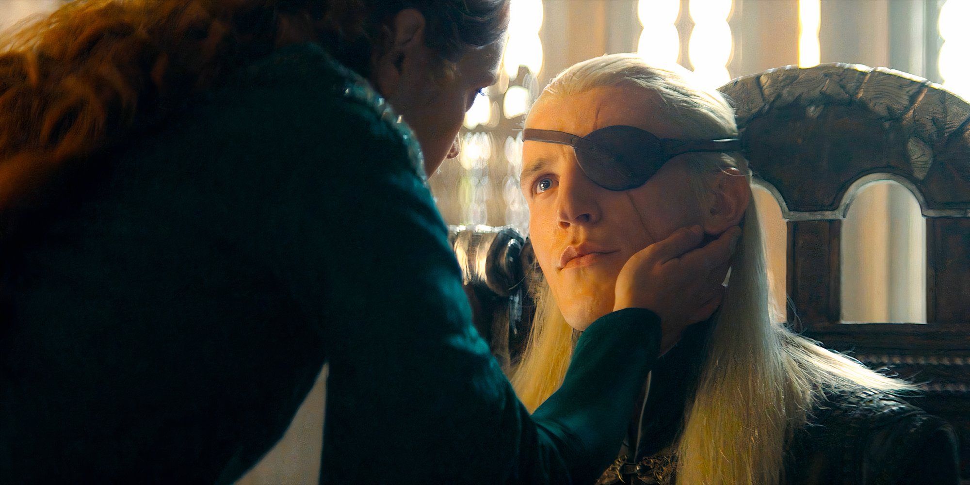 Por qué Aemond elimina a Alicent Hightower de su Consejo Privado, explicado por House Of The Dragon Star