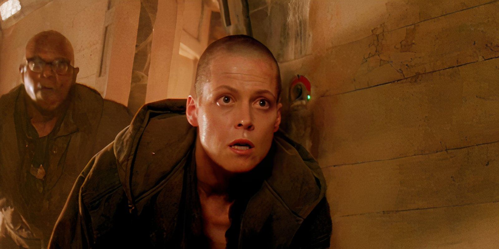 "Muy idiota": Sigourney Weaver reflexiona con franqueza sobre la interferencia del estudio en Alien 3