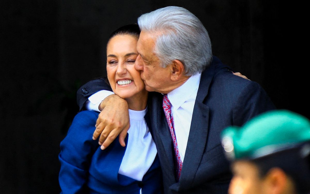 AMLO está 'feliz, feliz' aunque no asistirá a entrega de constancia de mayoría a Sheinbaum