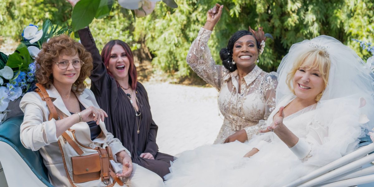 Reseña de Los cuatro fabulosos: una deliciosa comedia sobre la amistad, repleta de estrellas, que aprovecha su lado más tonto