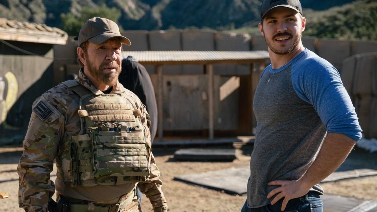 TRÁILER OFICIAL DE AGENT RECON