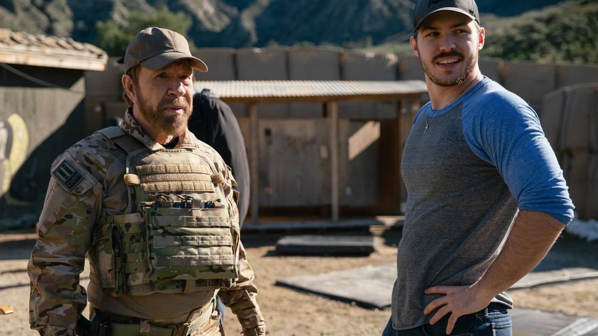 TRÁILER OFICIAL DE AGENT RECON