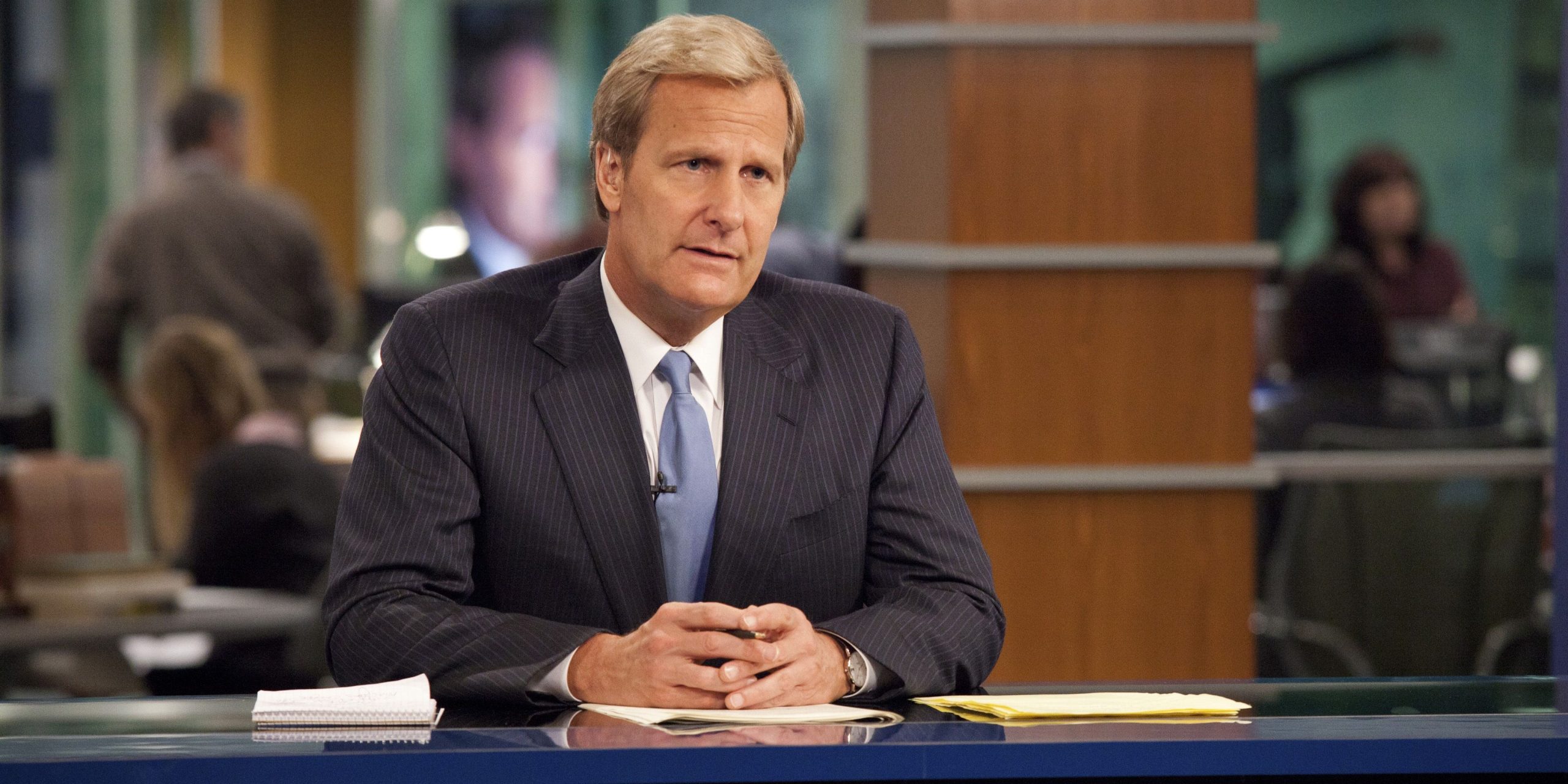 La nueva película de suspenso político de Jeff Daniels y JK Simmons suma a la estrella de los chicos al reparto