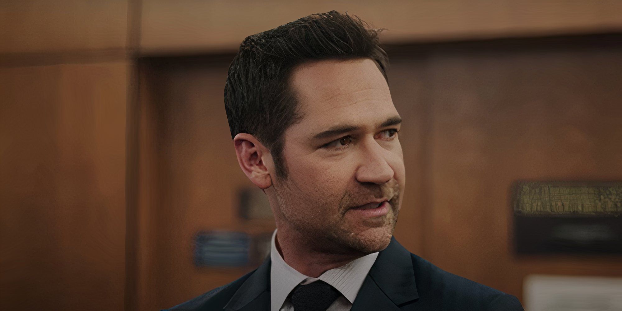 El co-showrunner de Lincoln Lawyer habla sobre cómo la temporada 4 manejará la ausencia de Bosch a pesar de la adaptación del libro