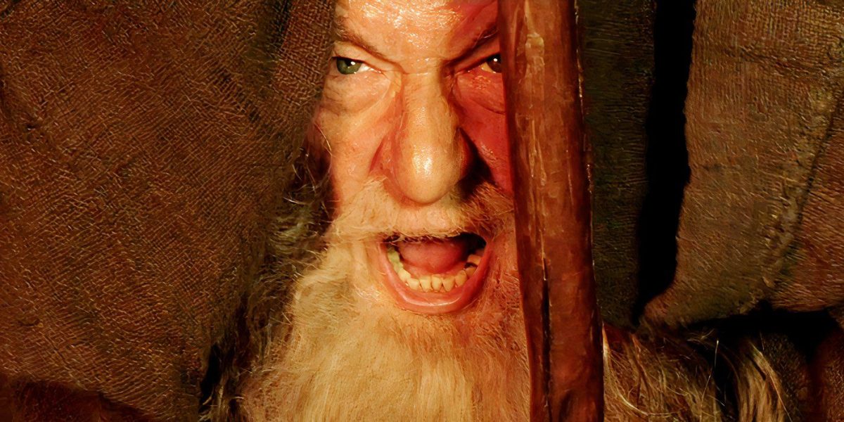 Segunda película de acción real de El Señor de los Anillos confirmada en desarrollo, la búsqueda en dos partes de Ian McKellen de los comentarios de Gollum desacreditada