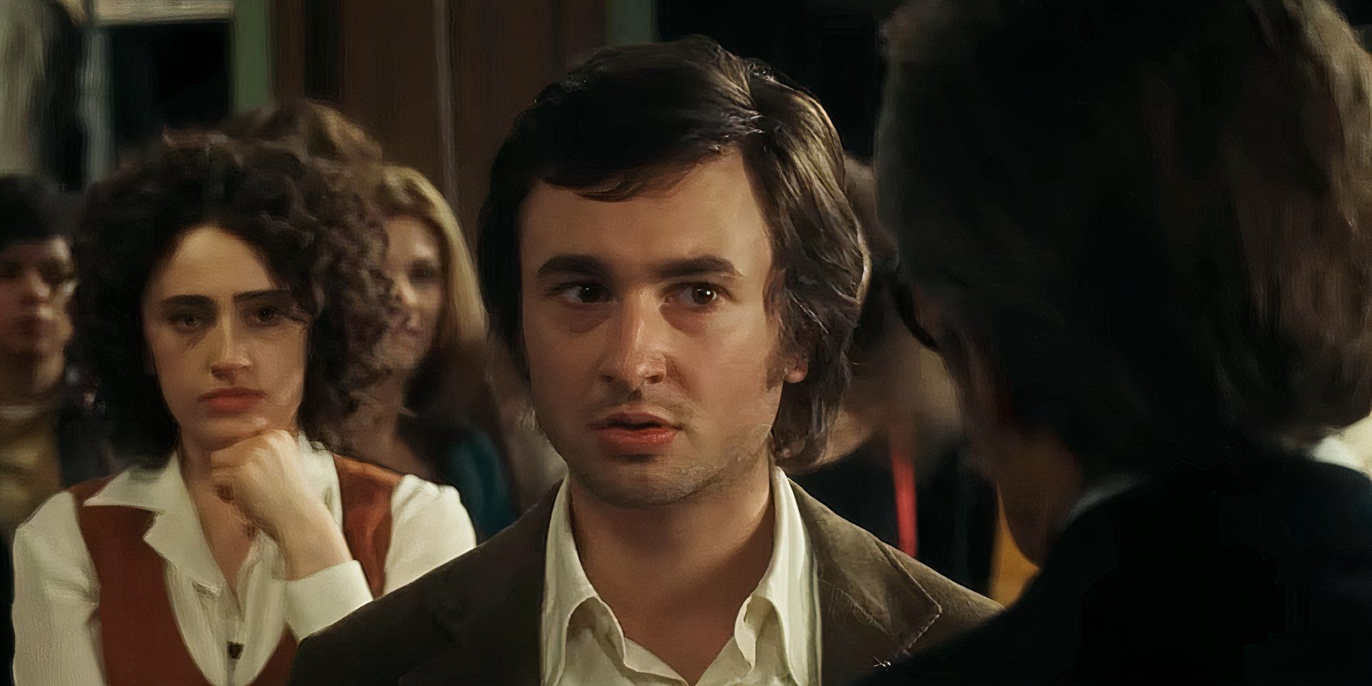 Para celebrar el 50 aniversario de Saturday Night Live, vea la película de comedia de 2024 sobre los orígenes del programa que ahora se transmite en Netflix