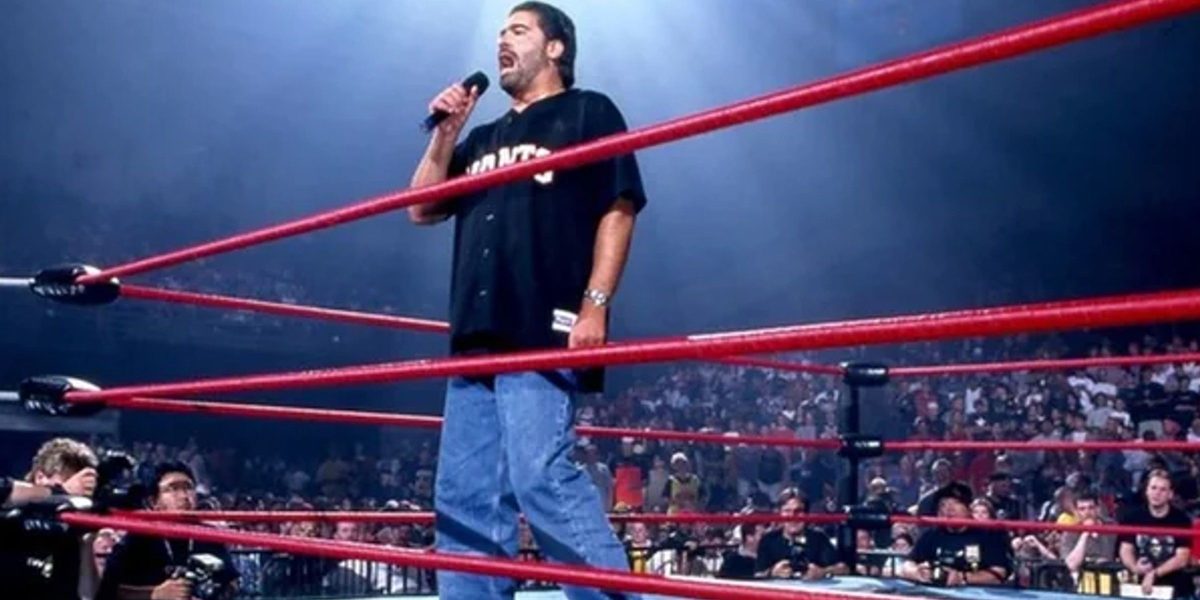 10 ideas terribles de Vince Russo que los fanáticos de WCW odiaban