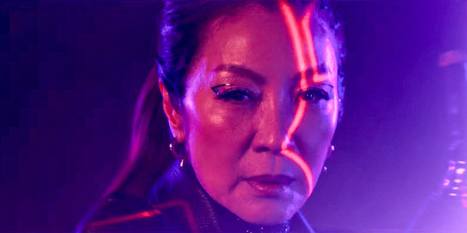 Cómo Michelle Yeoh influyó en Star Trek: el estilo visual de la Sección 31 explicado por el director: “Una mujer en llamas”