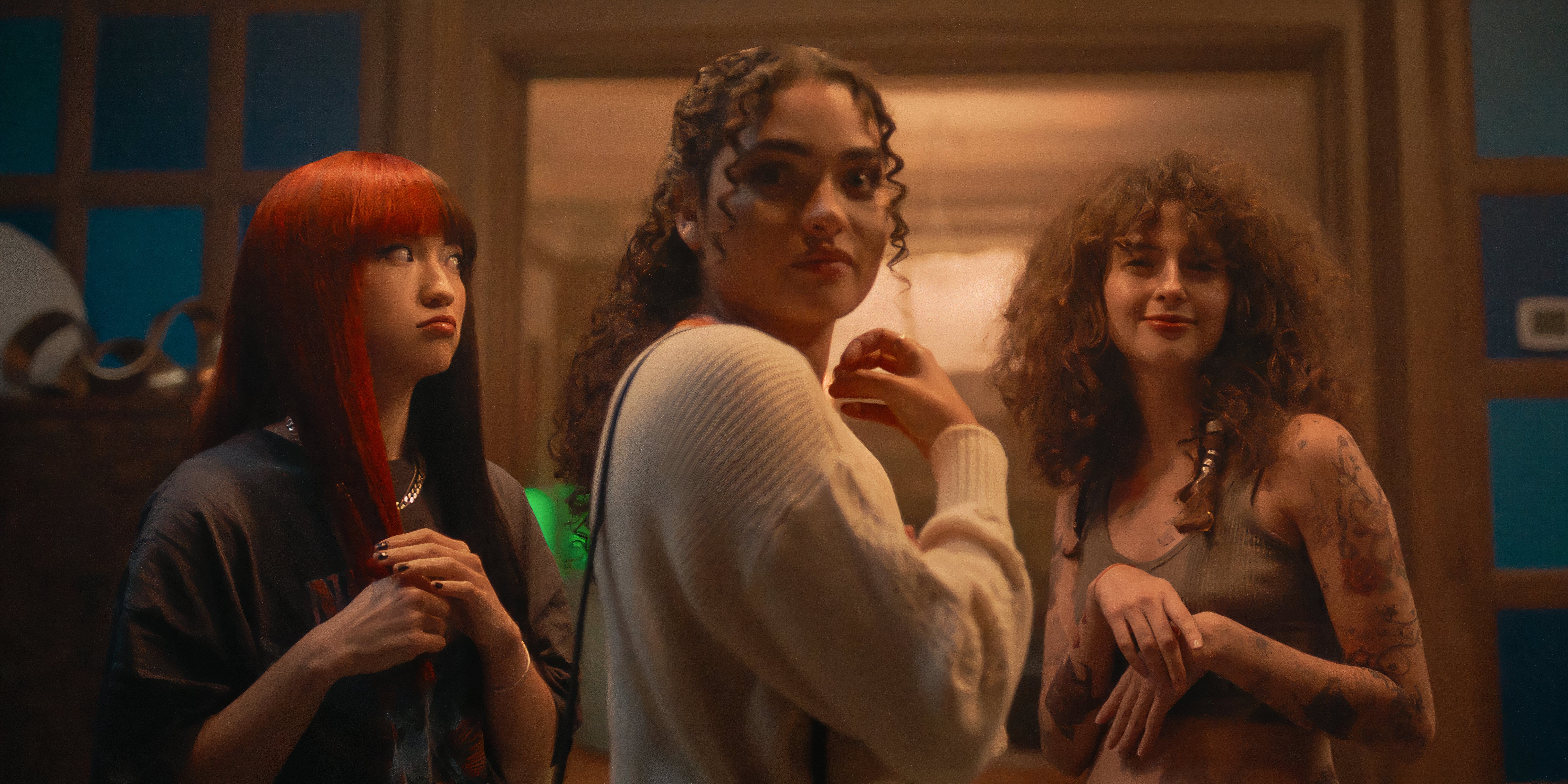 Brooke, Shelby y Maya están juntas en It's What's Inside de Netflix