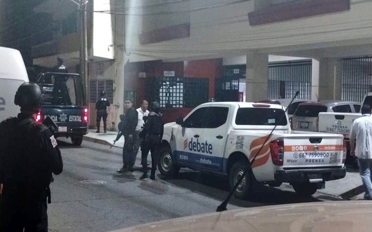 Sinaloa: Atacan instalaciones de 'El Debate' durante jornada violenta