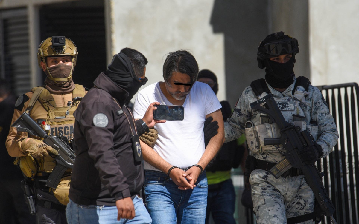 'Operativo Enjambre' es diferente al 'Michoacanazo'; falta investigar a gobernadores: Consultor en seguridad