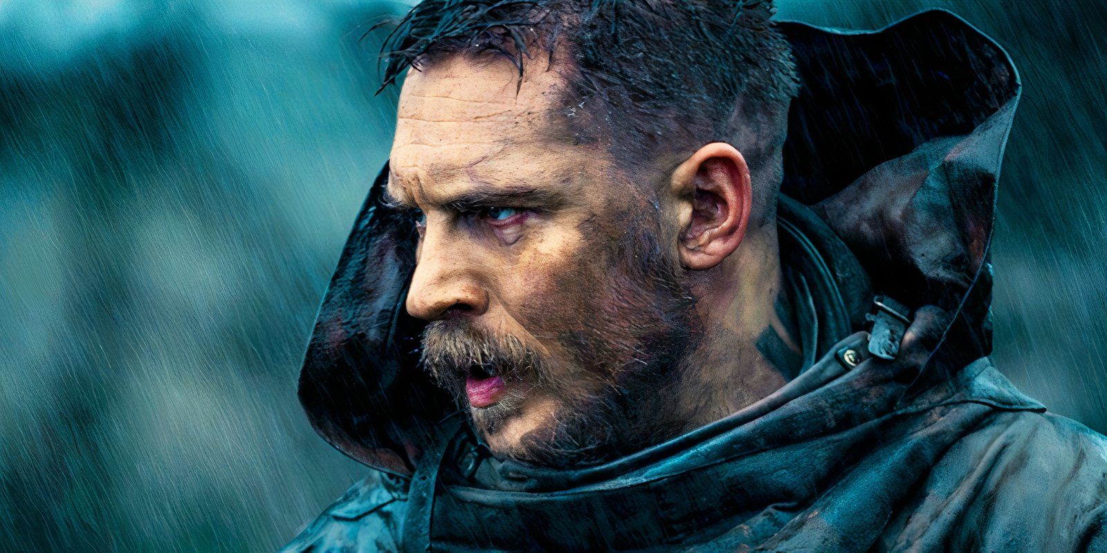 La adaptación cinematográfica de Tom Hardy del icónico videojuego de espías recibe una actualización decepcionante del productor 12 años después